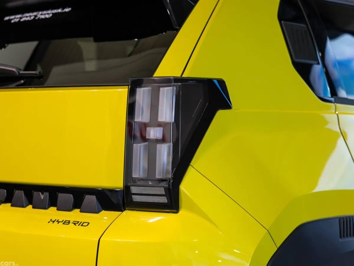 Fiat Grande Panda Hatchback, Petrol Hybrid, 2026, Yellow