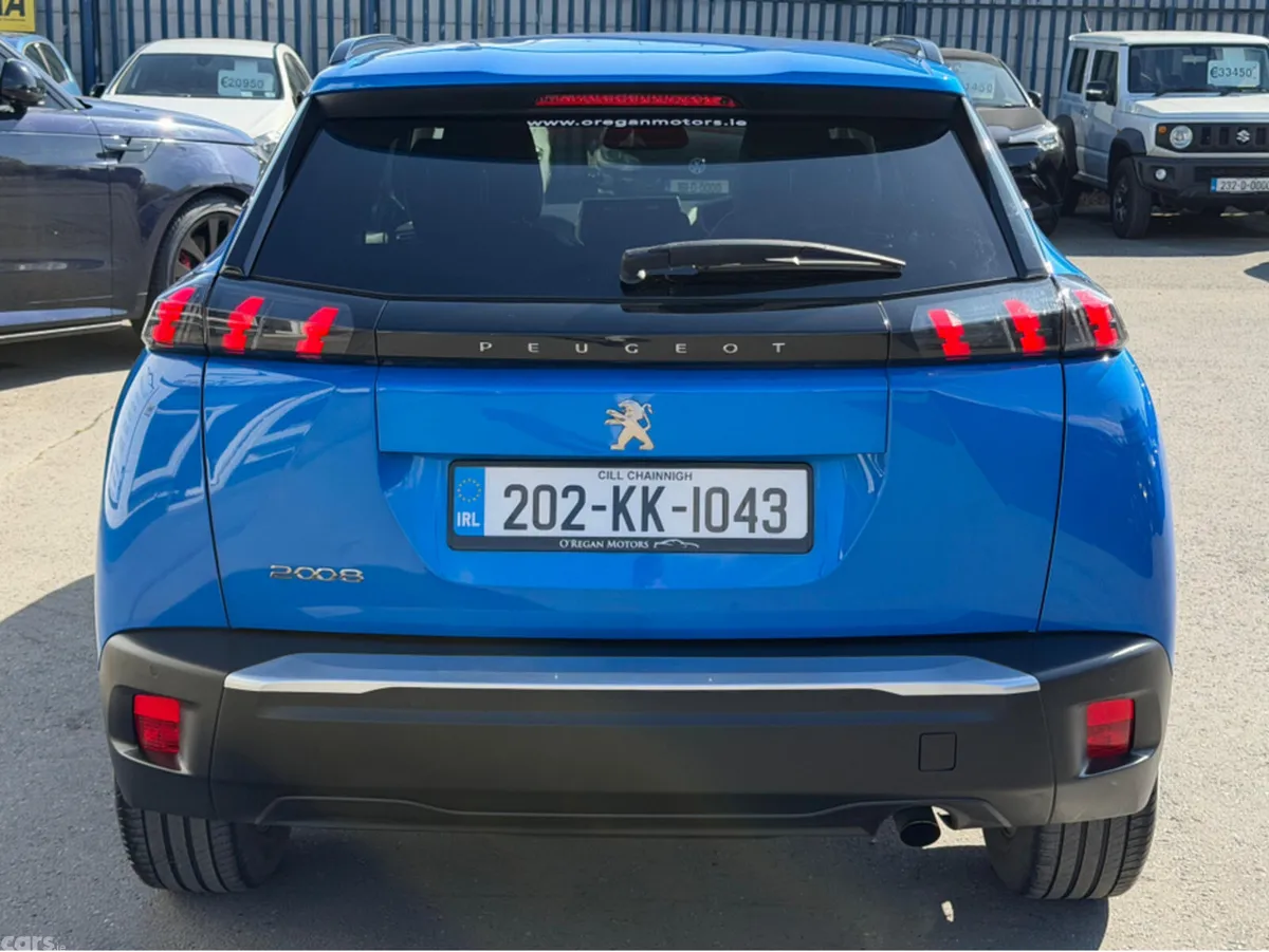 Peugeot 2008 MPV, Diesel, 2020, Blue