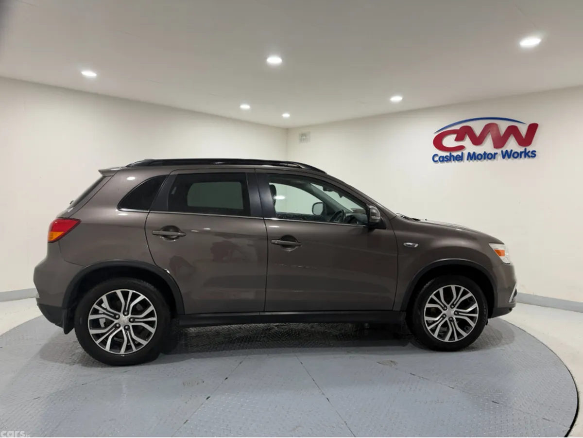 Mitsubishi ASX Hatchback, Diesel, 2018, Brown