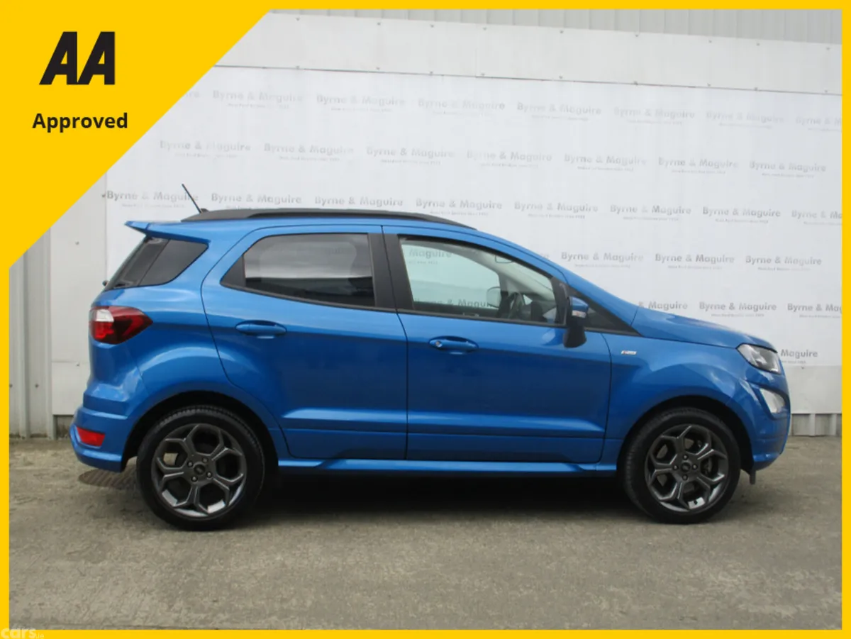 Ford EcoSport Hatchback, Petrol, 2023, Blue