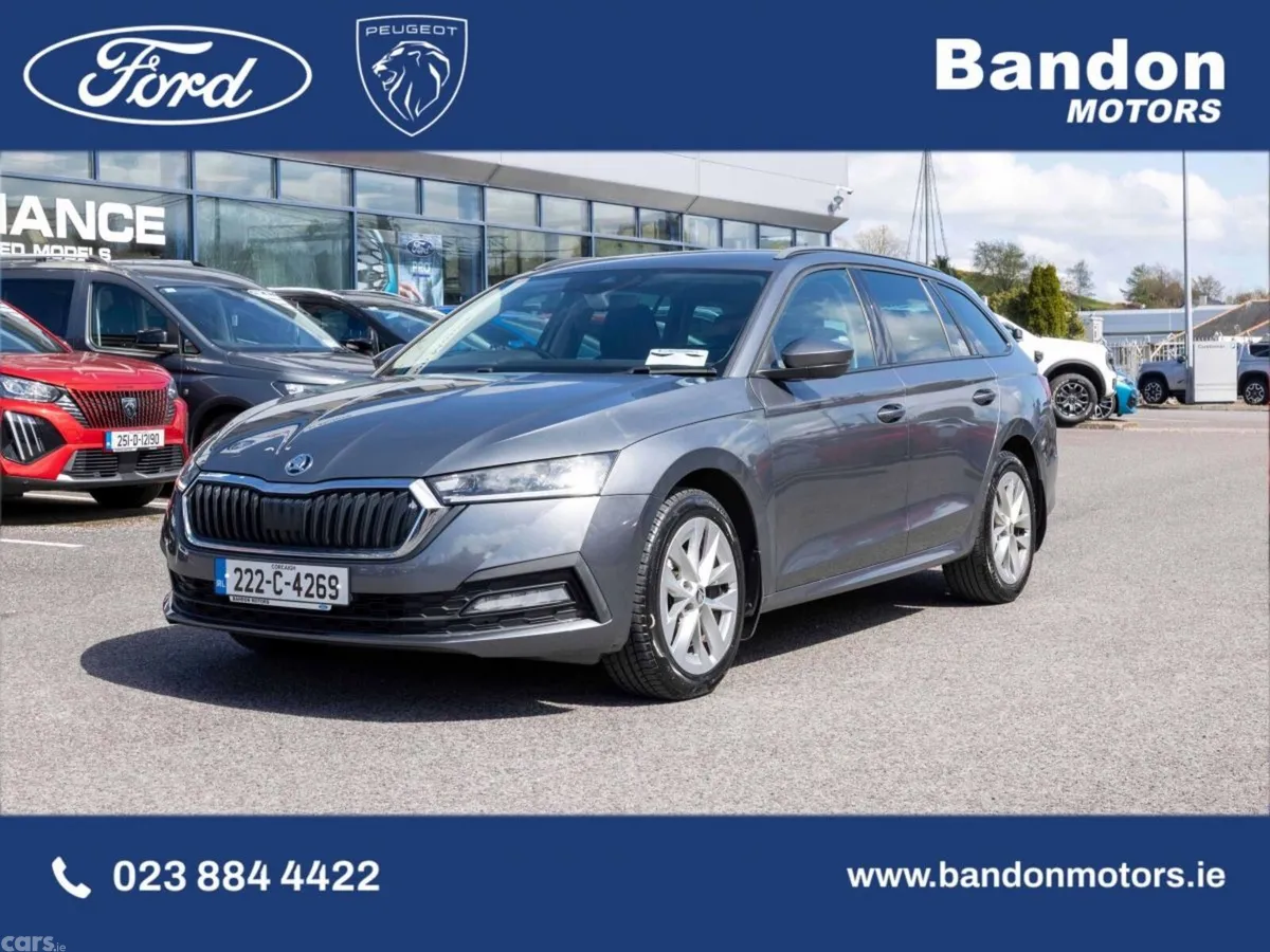 Skoda Octavia Estate, Diesel, 2022, Grey