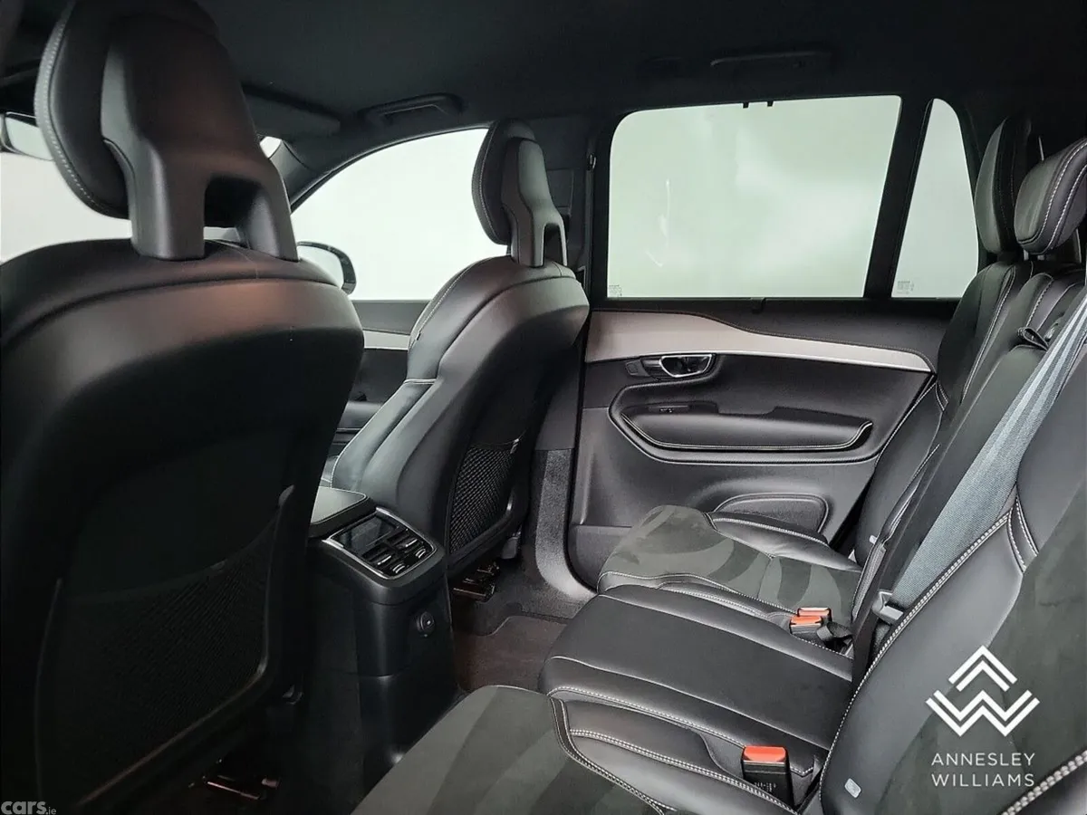 Volvo XC90 SUV, Petrol Plug-in Hybrid, 2021, Black