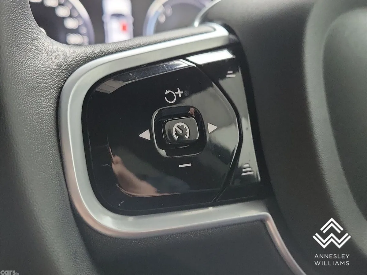 Volvo XC90 SUV, Petrol Plug-in Hybrid, 2021, Black