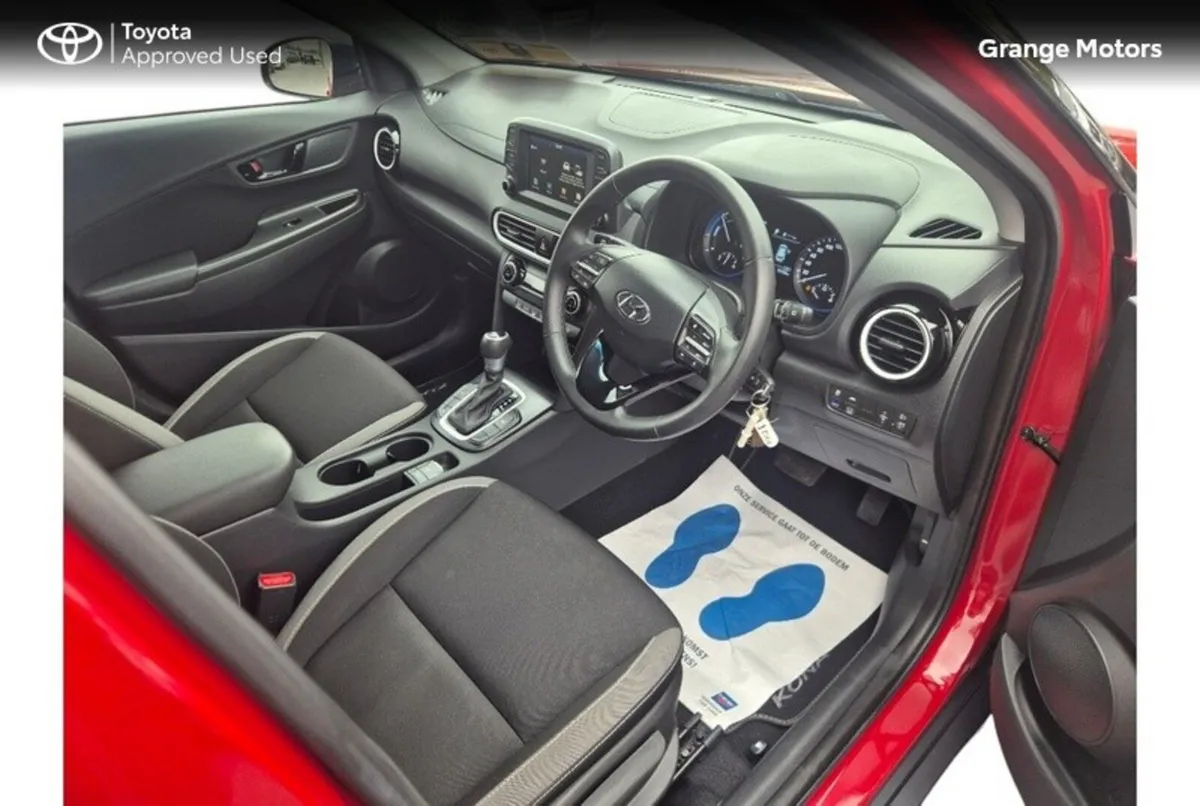 Hyundai KONA MPV, Petrol Hybrid, 2021, Red