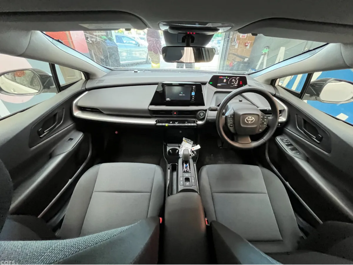Toyota Prius Estate, Petrol, 2024, White
