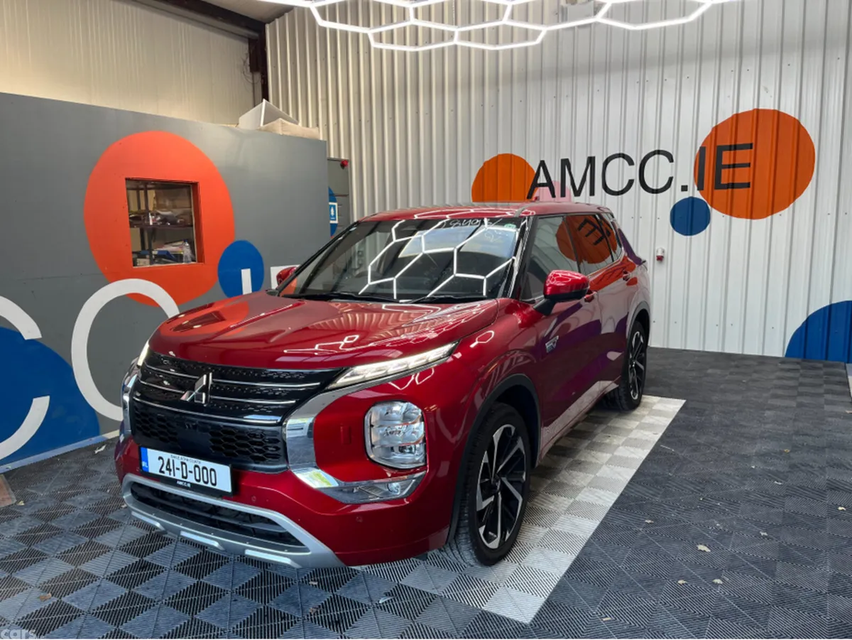 Mitsubishi Outlander SUV, Petrol Plug-in Hybrid, 2024, Red