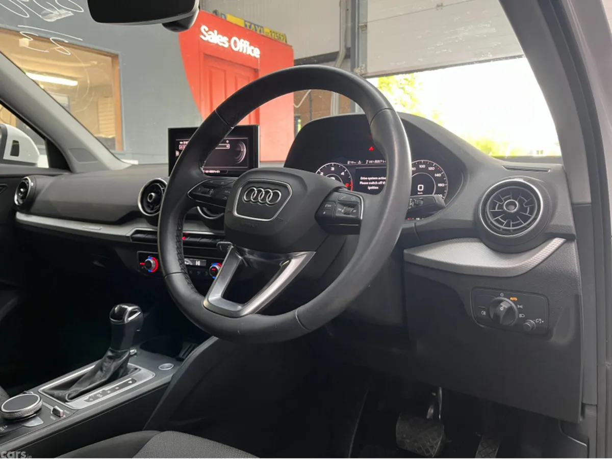 Audi Q2 SUV, Diesel, 2023, White