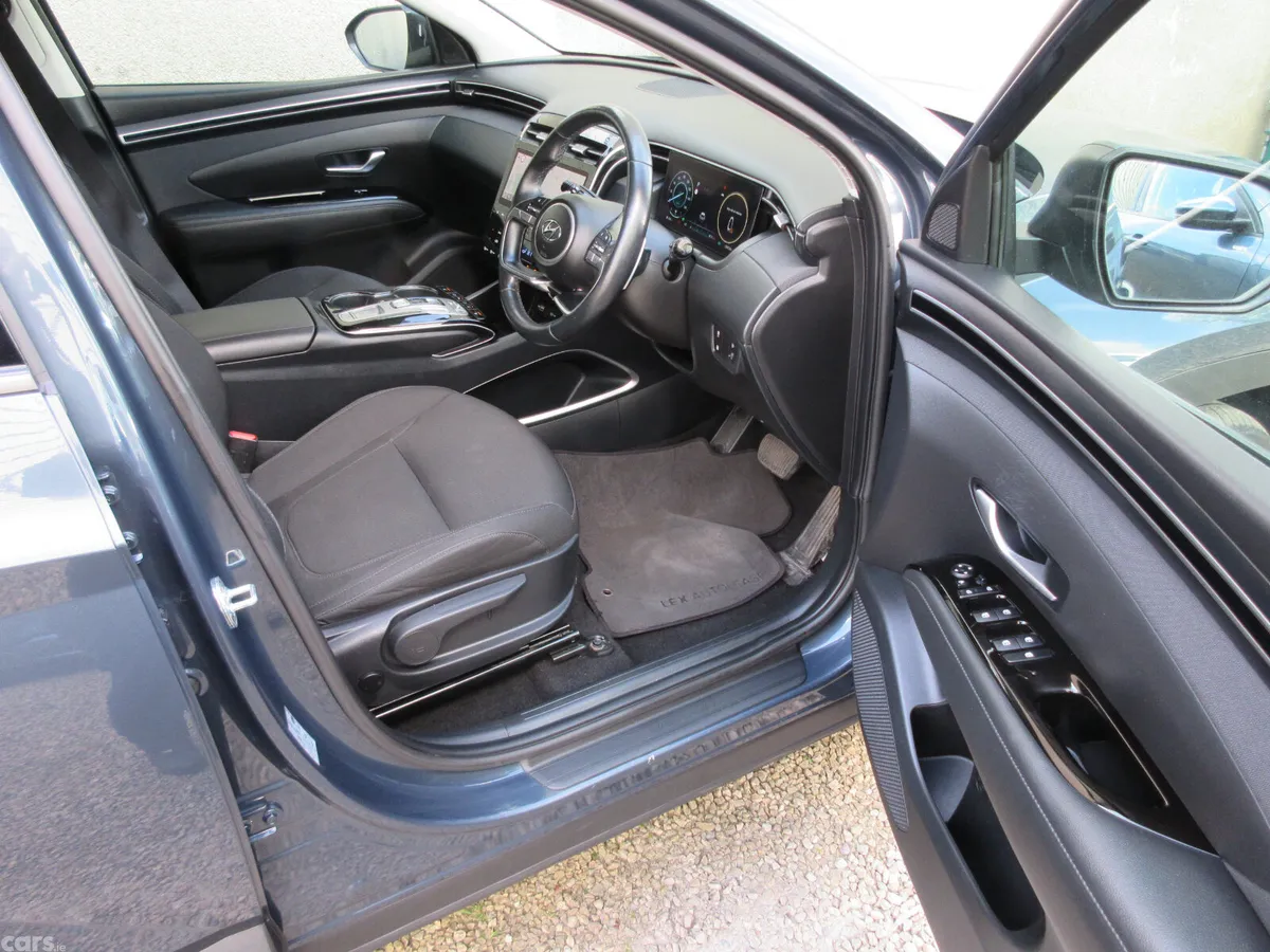Hyundai Tucson SUV, Petrol Plug-in Hybrid, 2022, Black