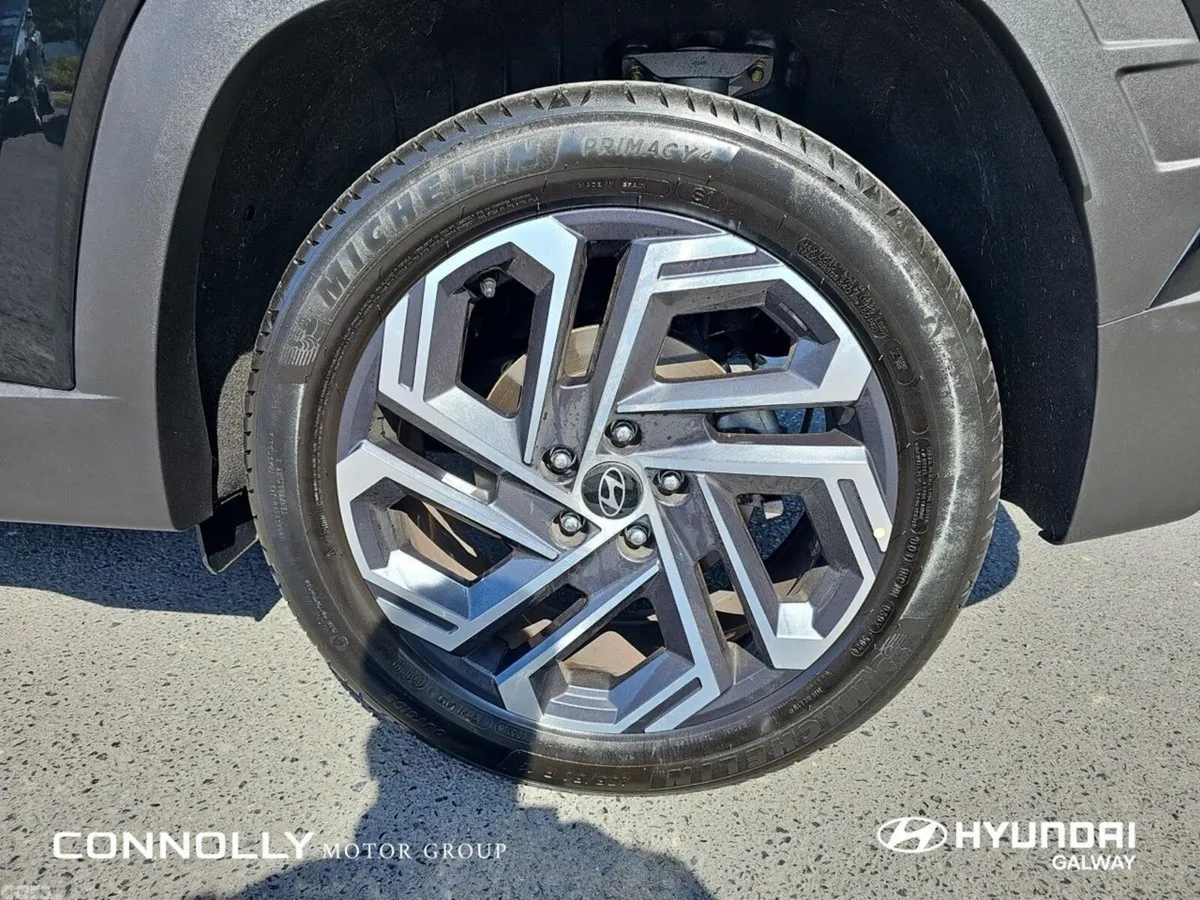 Hyundai Tucson SUV, Petrol Plug-in Hybrid, 2025, Black