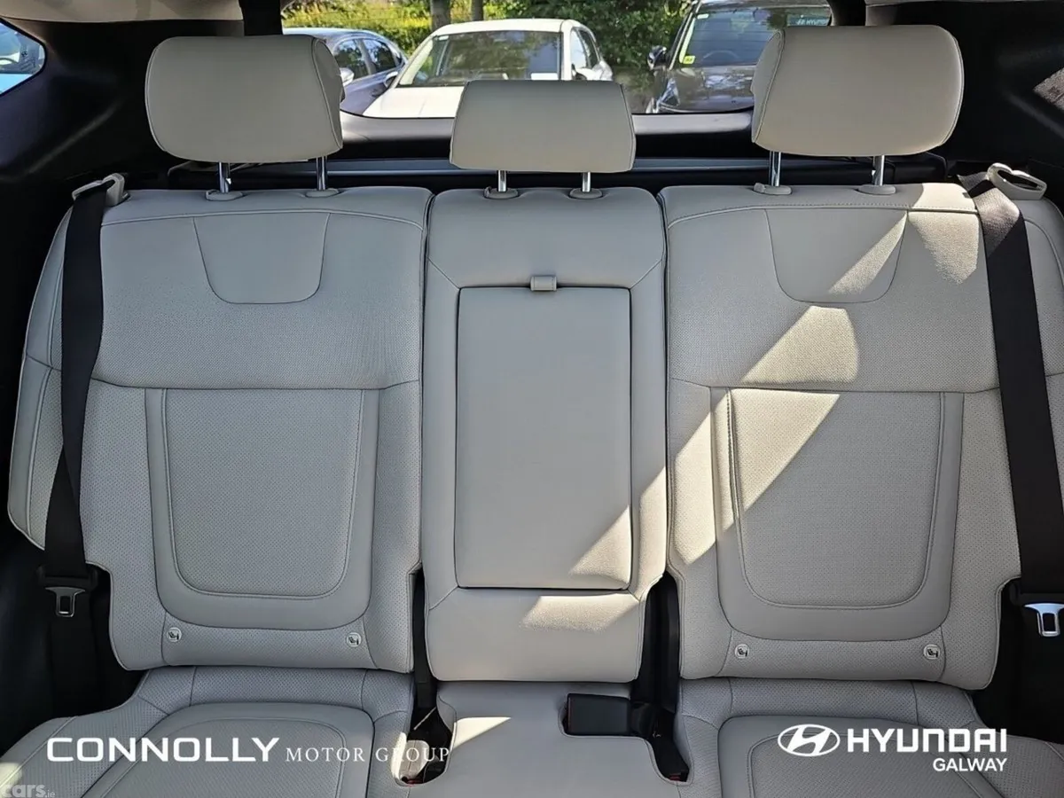 Hyundai Tucson SUV, Petrol Plug-in Hybrid, 2025, Black