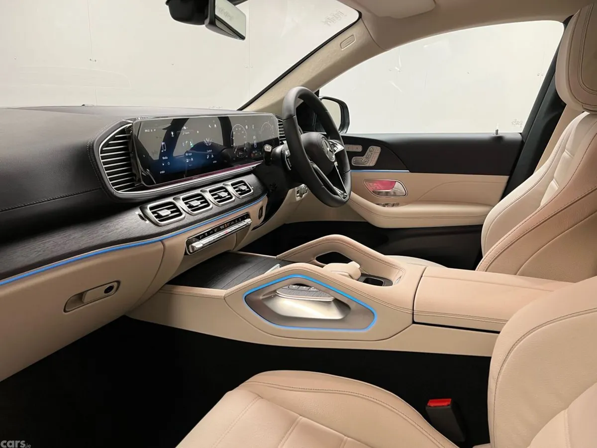 Mercedes-Benz GLE SUV, Diesel Plug-in Hybrid, 2026, Grey