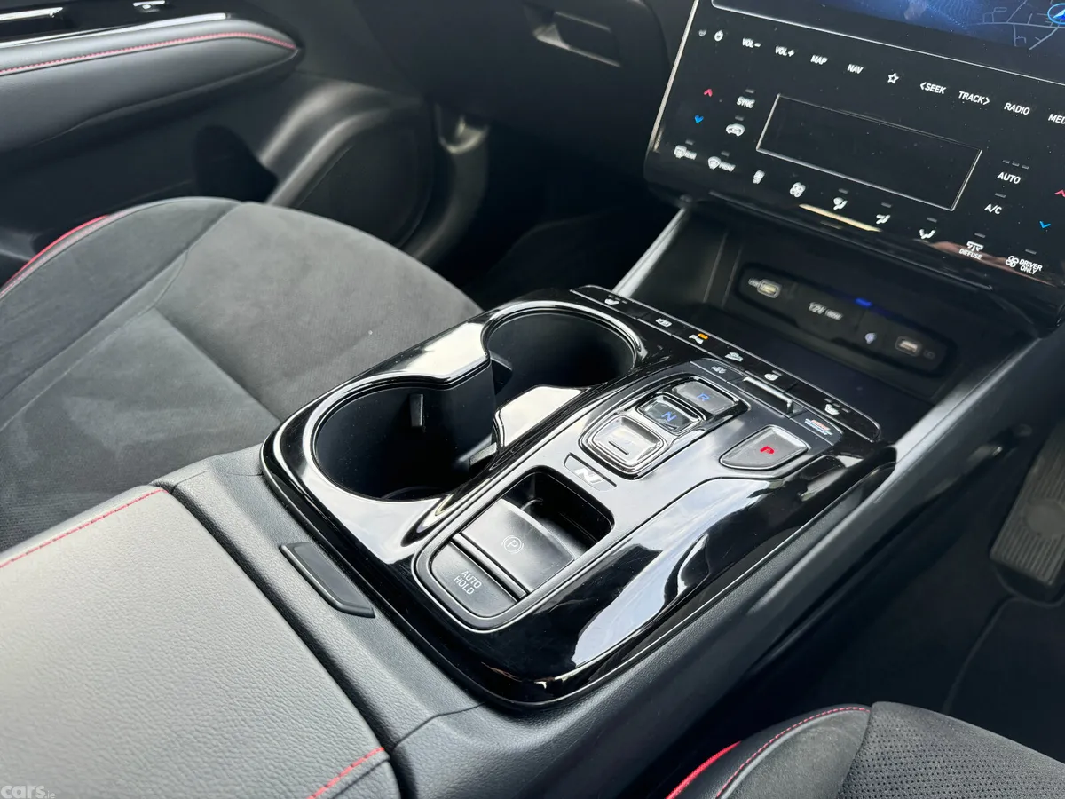 Hyundai Tucson SUV, Petrol Plug-in Hybrid, 2023, Grey