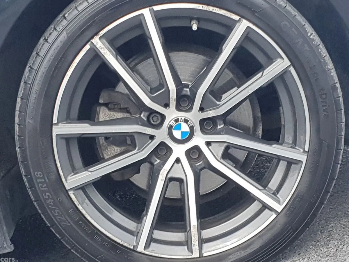 BMW 3-Series Saloon, Diesel, 2019, Black