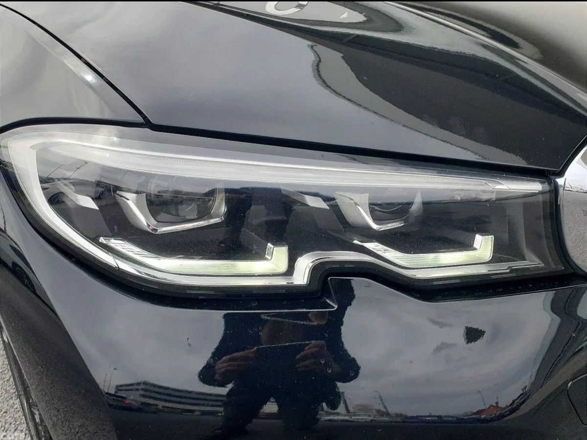 BMW 3-Series Saloon, Diesel, 2019, Black
