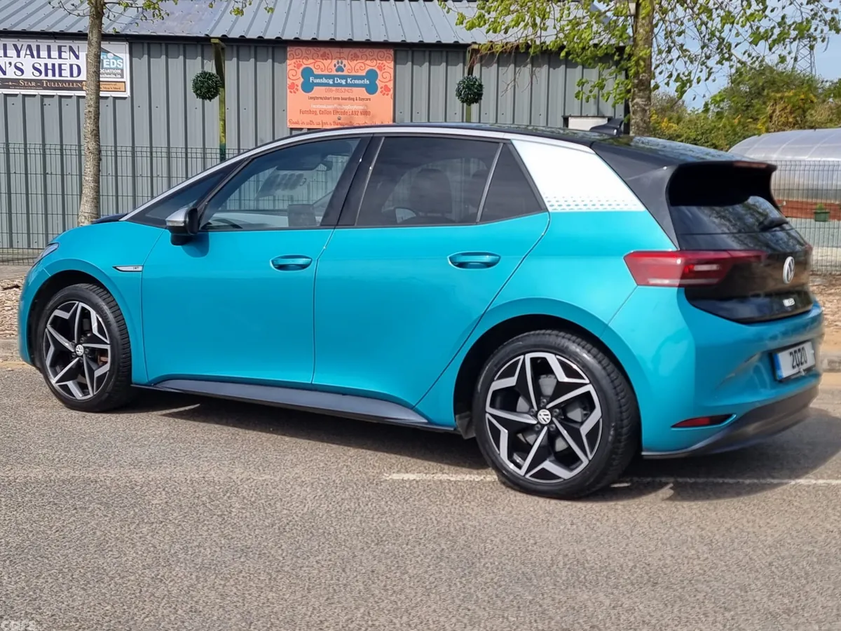 Volkswagen ID.3 Hatchback, Electric, 2020, Blue