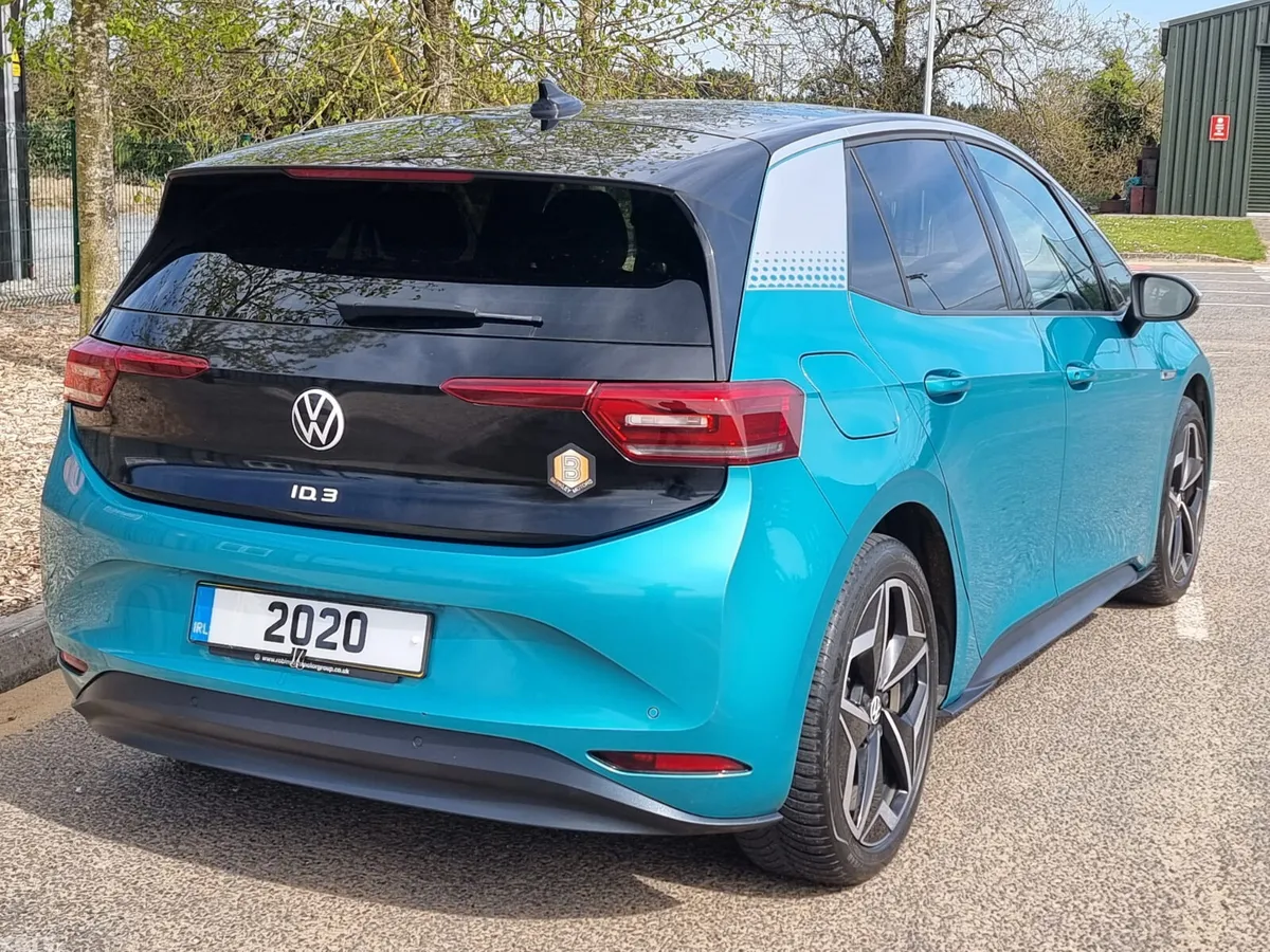 Volkswagen ID.3 Hatchback, Electric, 2020, Blue