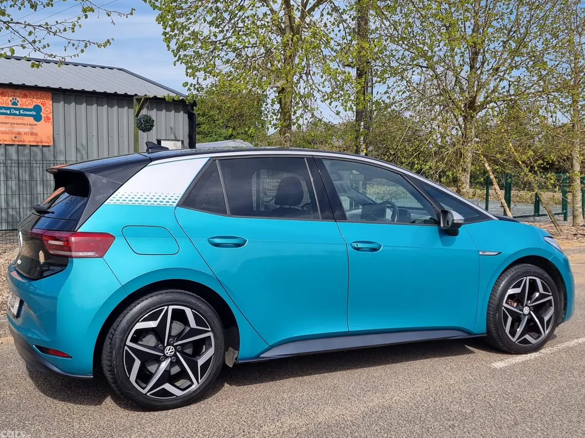 Volkswagen ID.3 Hatchback, Electric, 2020, Blue