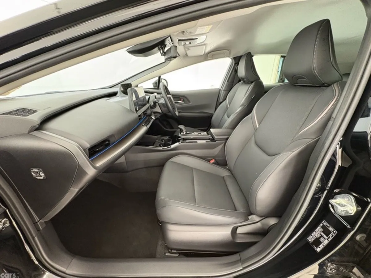 Toyota Prius Hatchback, Petrol Plug-in Hybrid, 2023, Black