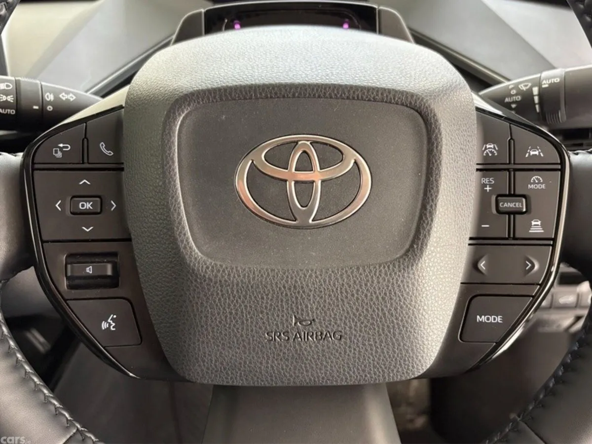 Toyota Prius Hatchback, Petrol Plug-in Hybrid, 2023, Black