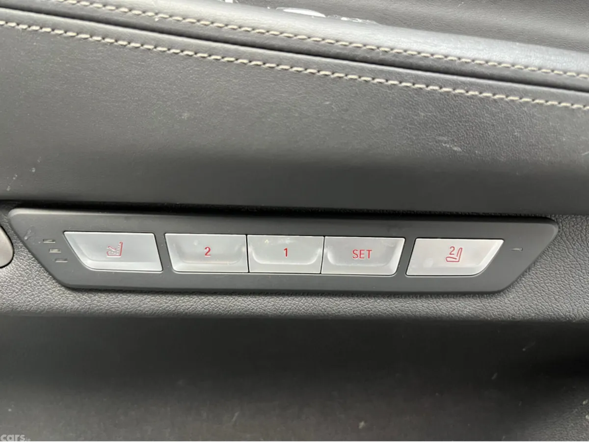 BMW 7-Series Saloon, Petrol Plug-in Hybrid, 2016, White