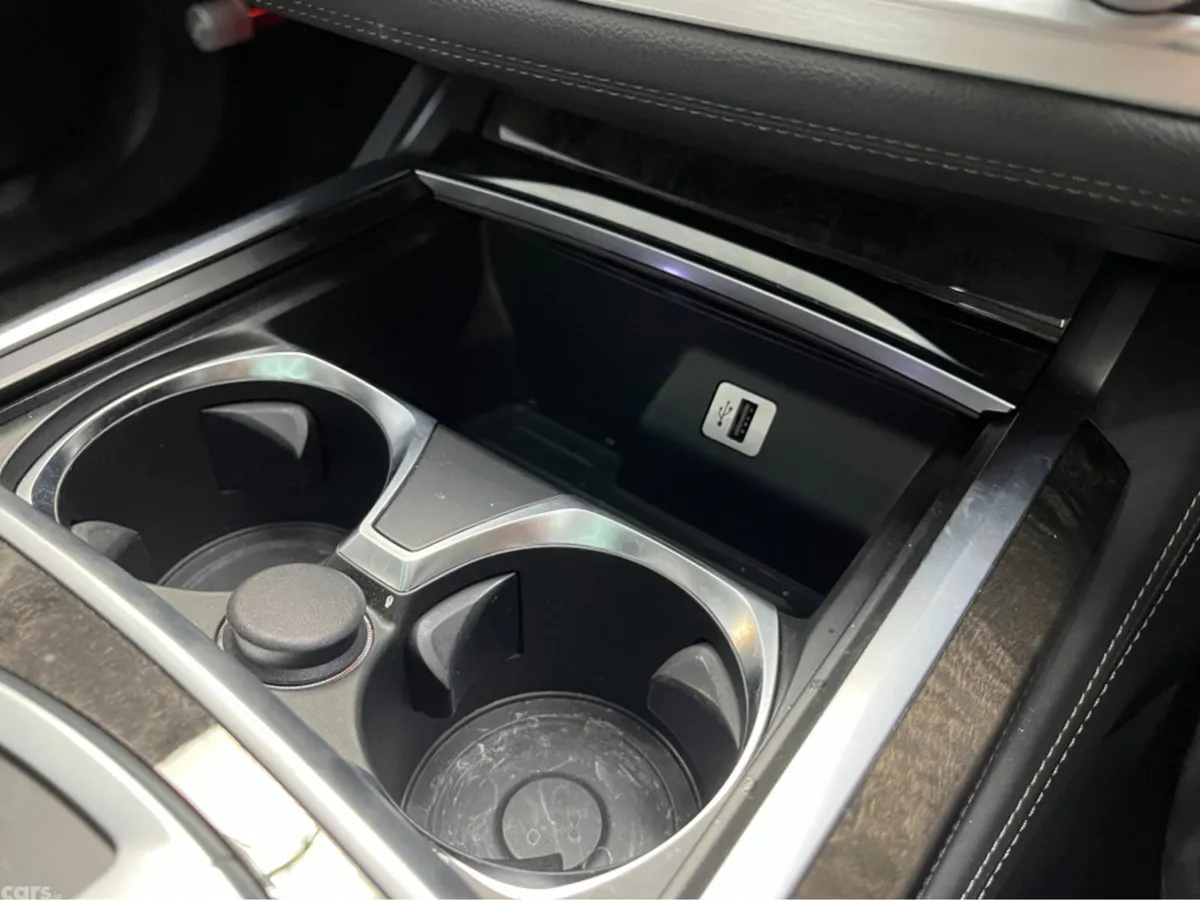 BMW 7-Series Saloon, Petrol Plug-in Hybrid, 2016, White