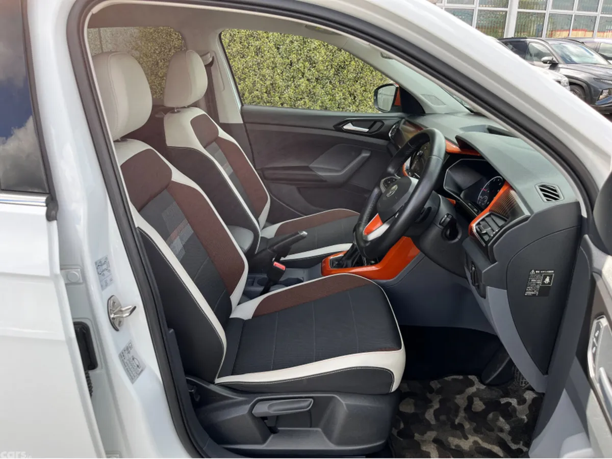 Volkswagen T-Cross SUV, Petrol, 2020, White
