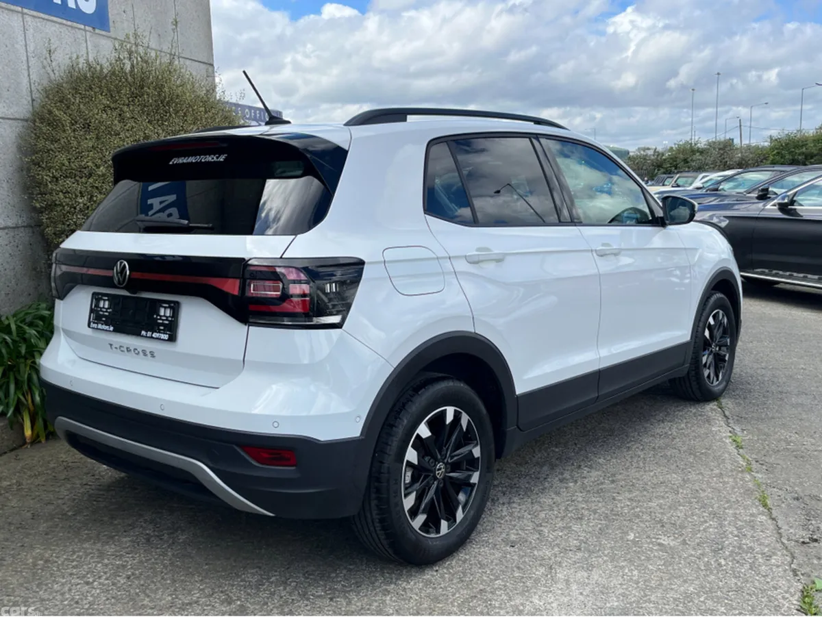 Volkswagen T-Cross SUV, Petrol, 2023, White