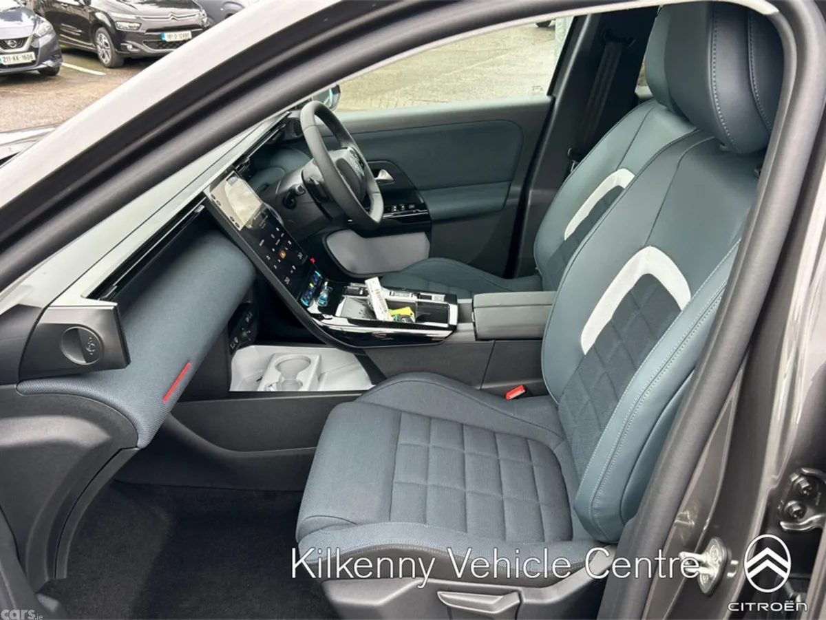 Citroen C5 Aircross MPV, Electric, 2026, Grey