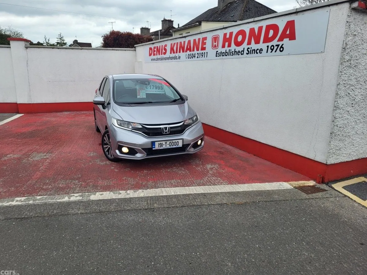 Honda Jazz Hatchback, Petrol, 2019, Silver