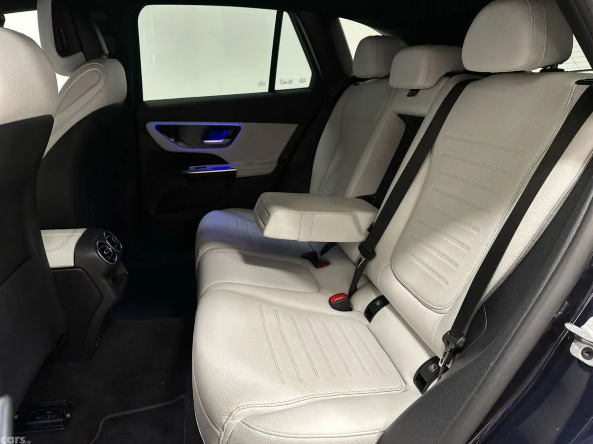 Mercedes-Benz GLC SUV, Diesel Hybrid, 2023, Blue