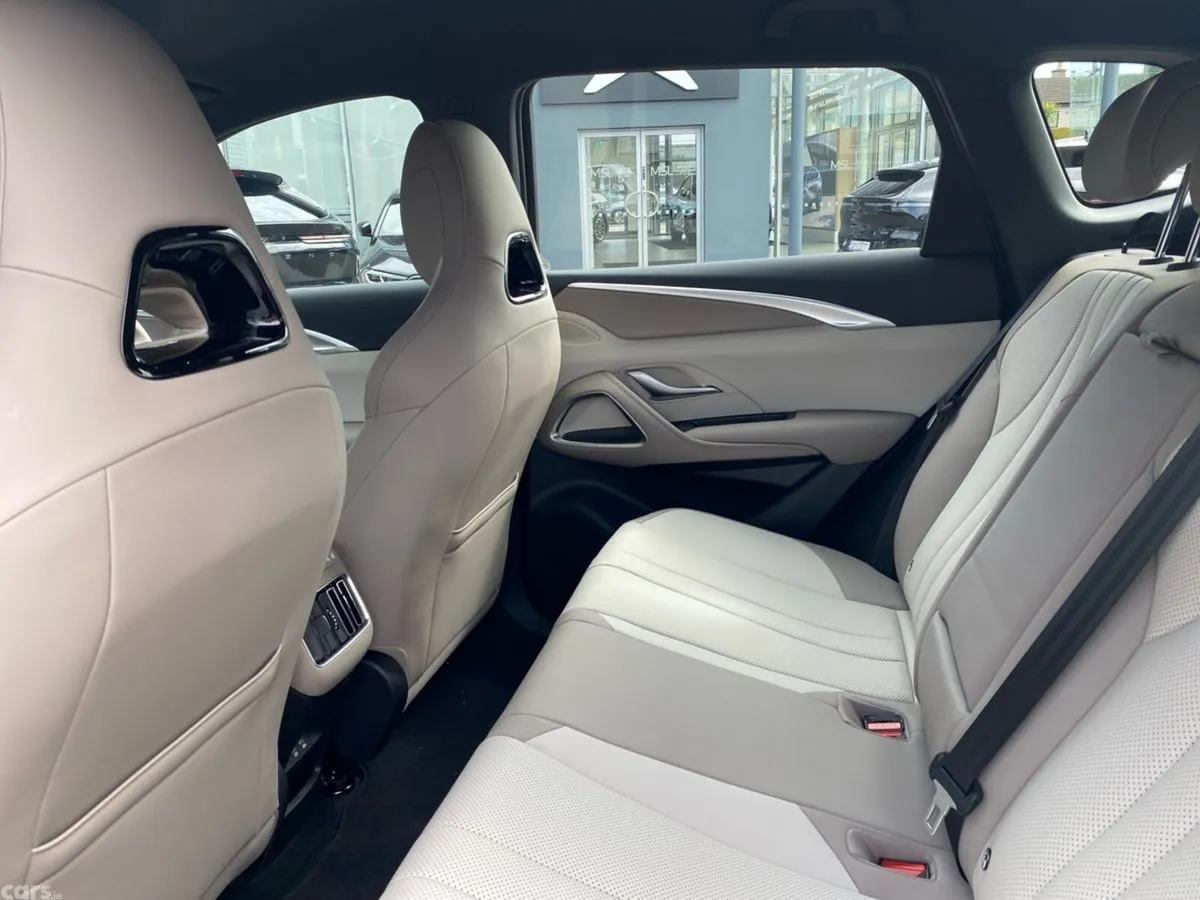 BYD SEALION 5 SUV, Petrol Hybrid, 2026, Black