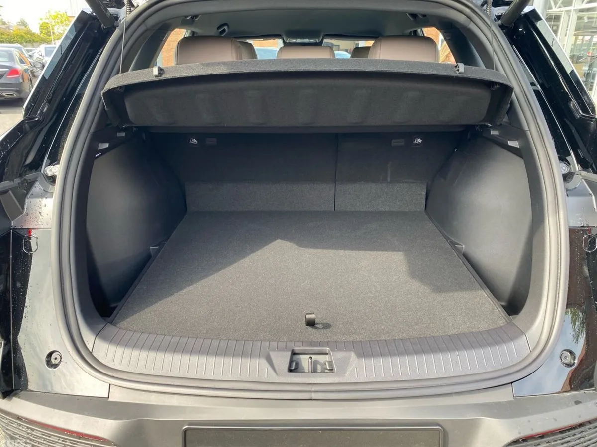 BYD SEALION 5 SUV, Petrol Hybrid, 2026, Black