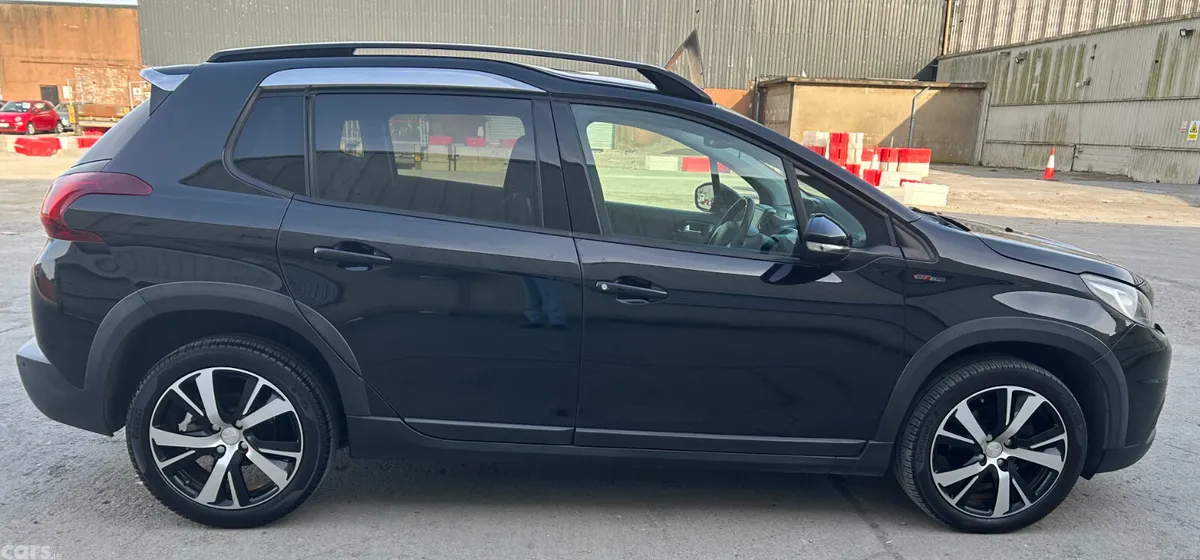 Peugeot 2008 SUV, Petrol, 2016, Black