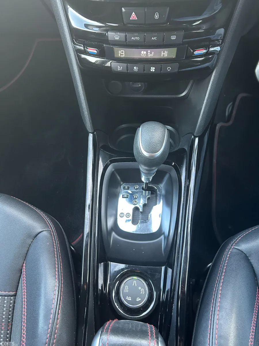 Peugeot 2008 SUV, Petrol, 2016, Black