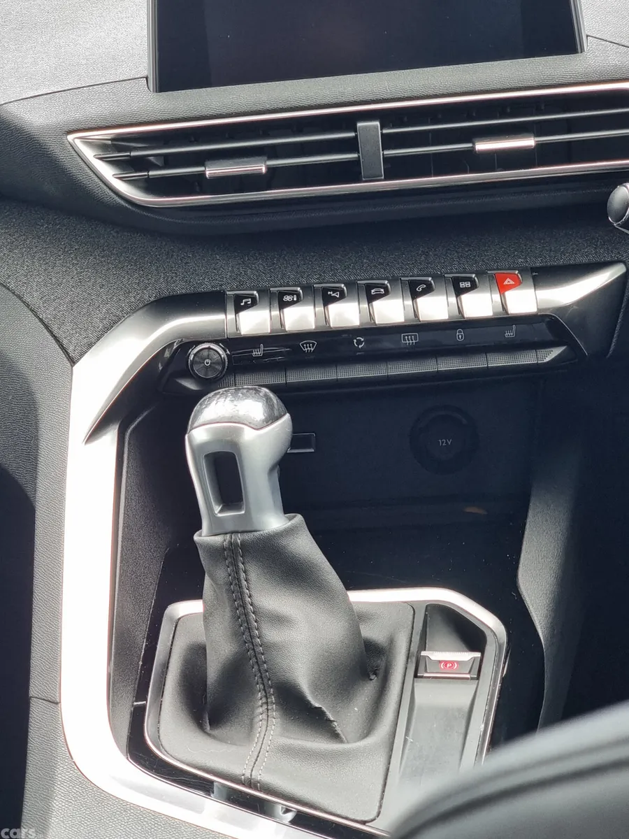 Peugeot 5008 MPV, Diesel, 2019, Blue