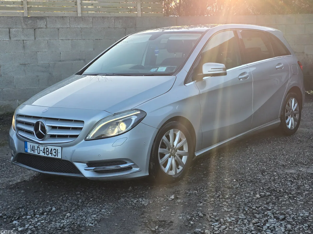 Mercedes-Benz B-Class MPV, Petrol, 2014, Silver