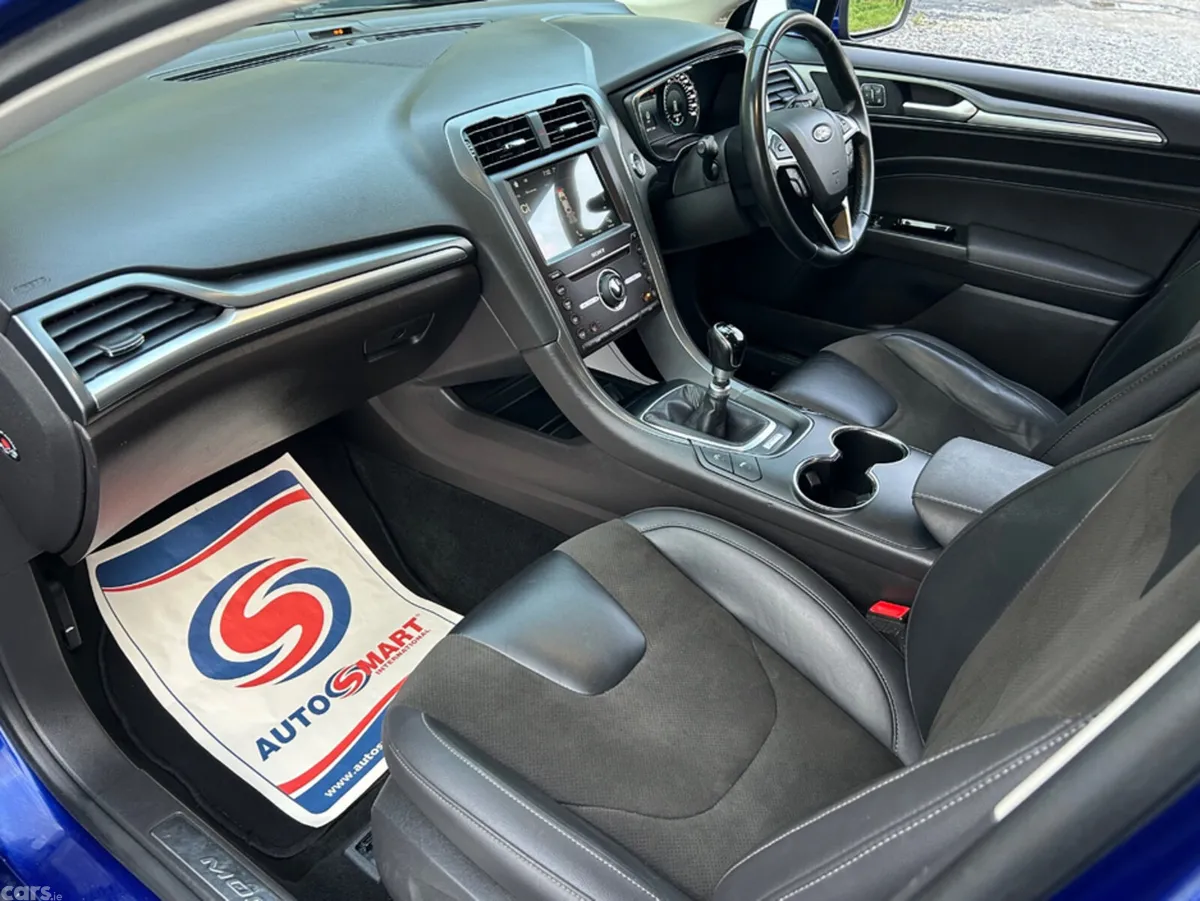 Ford Mondeo Hatchback, Diesel, 2018, Blue
