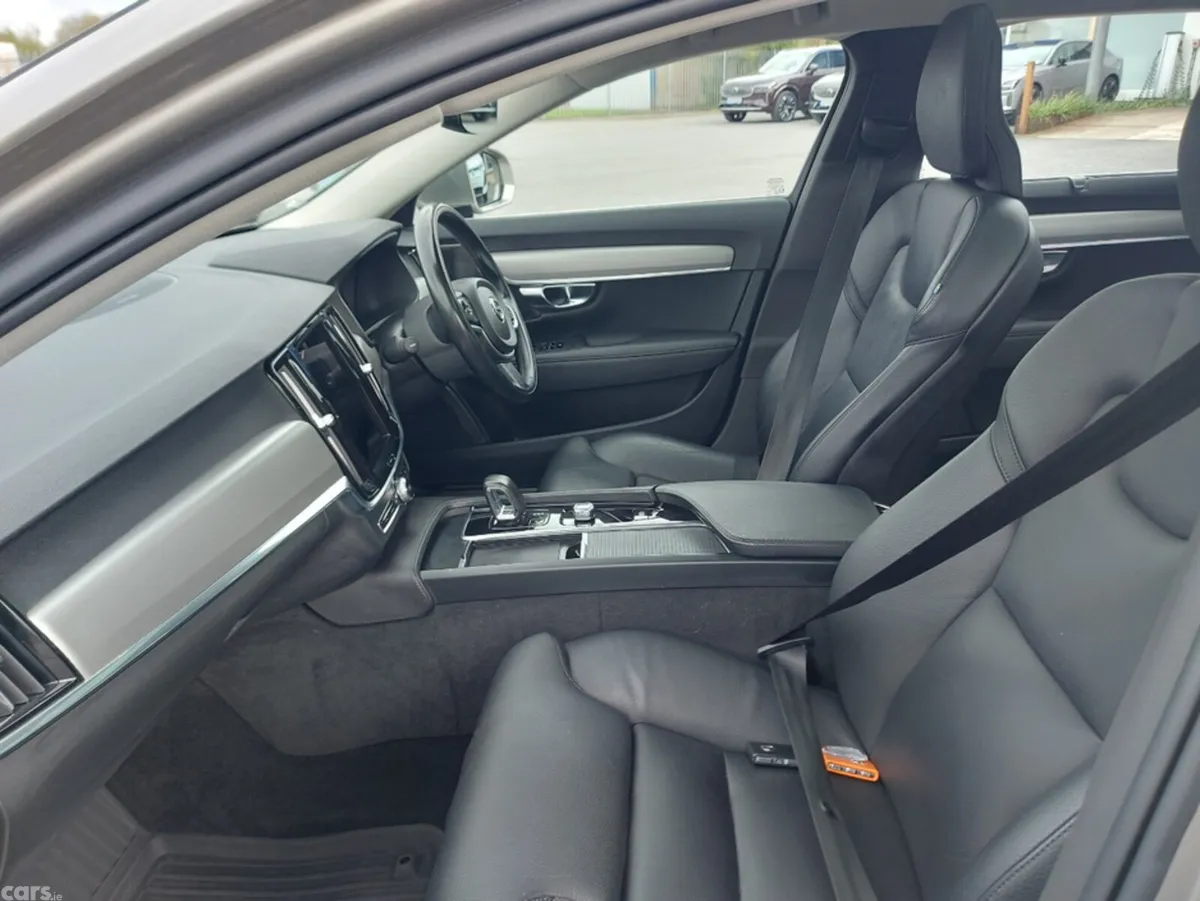Volvo V90 Estate, Diesel, 2021, Grey
