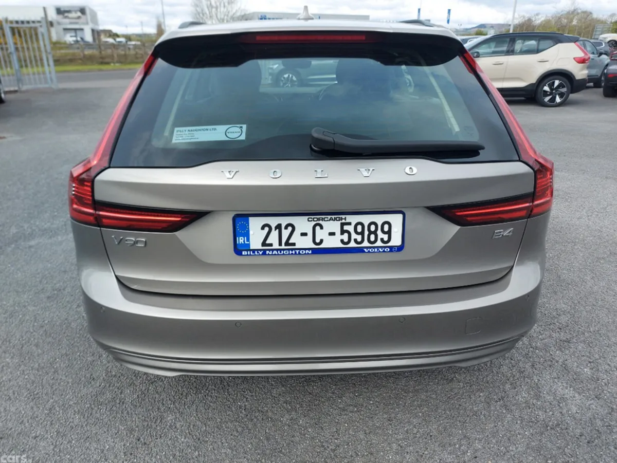 Volvo V90 Estate, Diesel, 2021, Grey