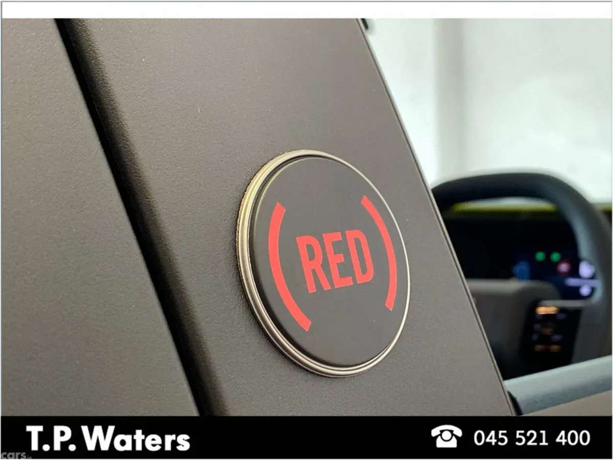 Fiat Grande Panda Hatchback, Petrol Hybrid, 2027, Red