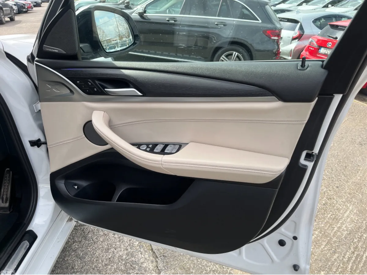 BMW X3 SUV, Petrol Plug-in Hybrid, 2023, White