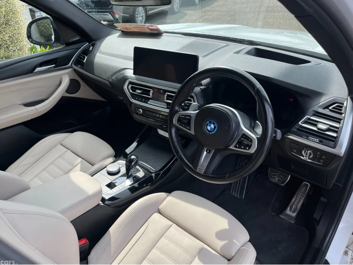 BMW X3 SUV, Petrol Plug-in Hybrid, 2023, White