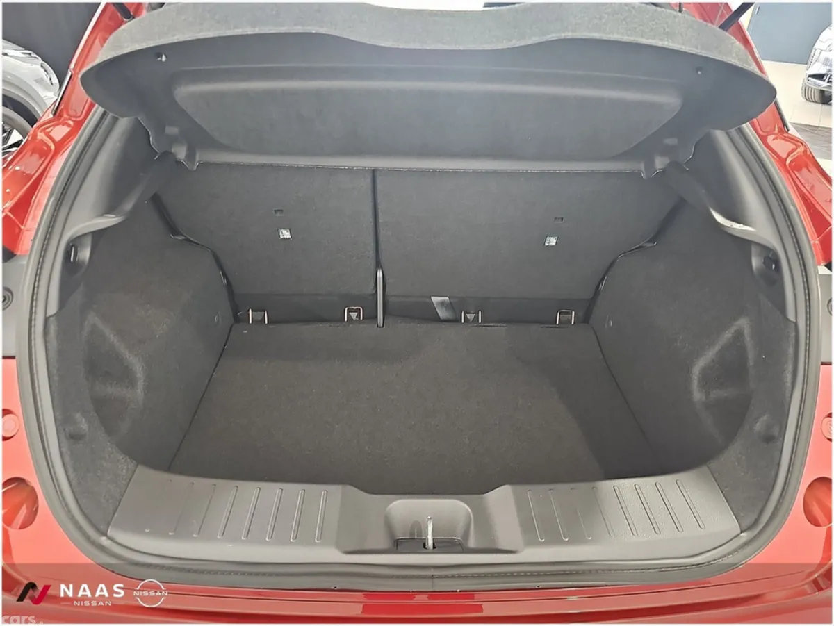 Nissan Juke MPV, Petrol, 2026, Red