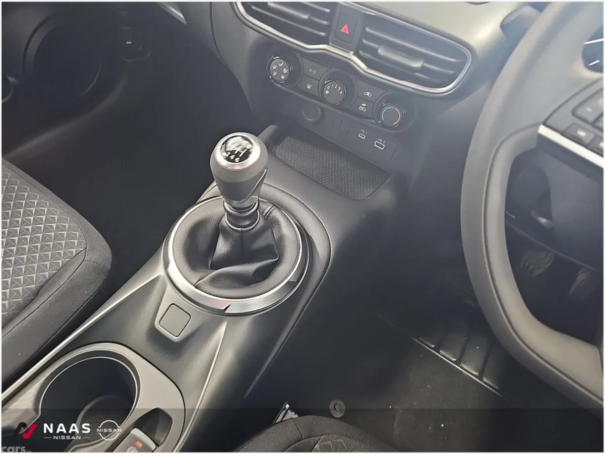 Nissan Juke MPV, Petrol, 2026, Red