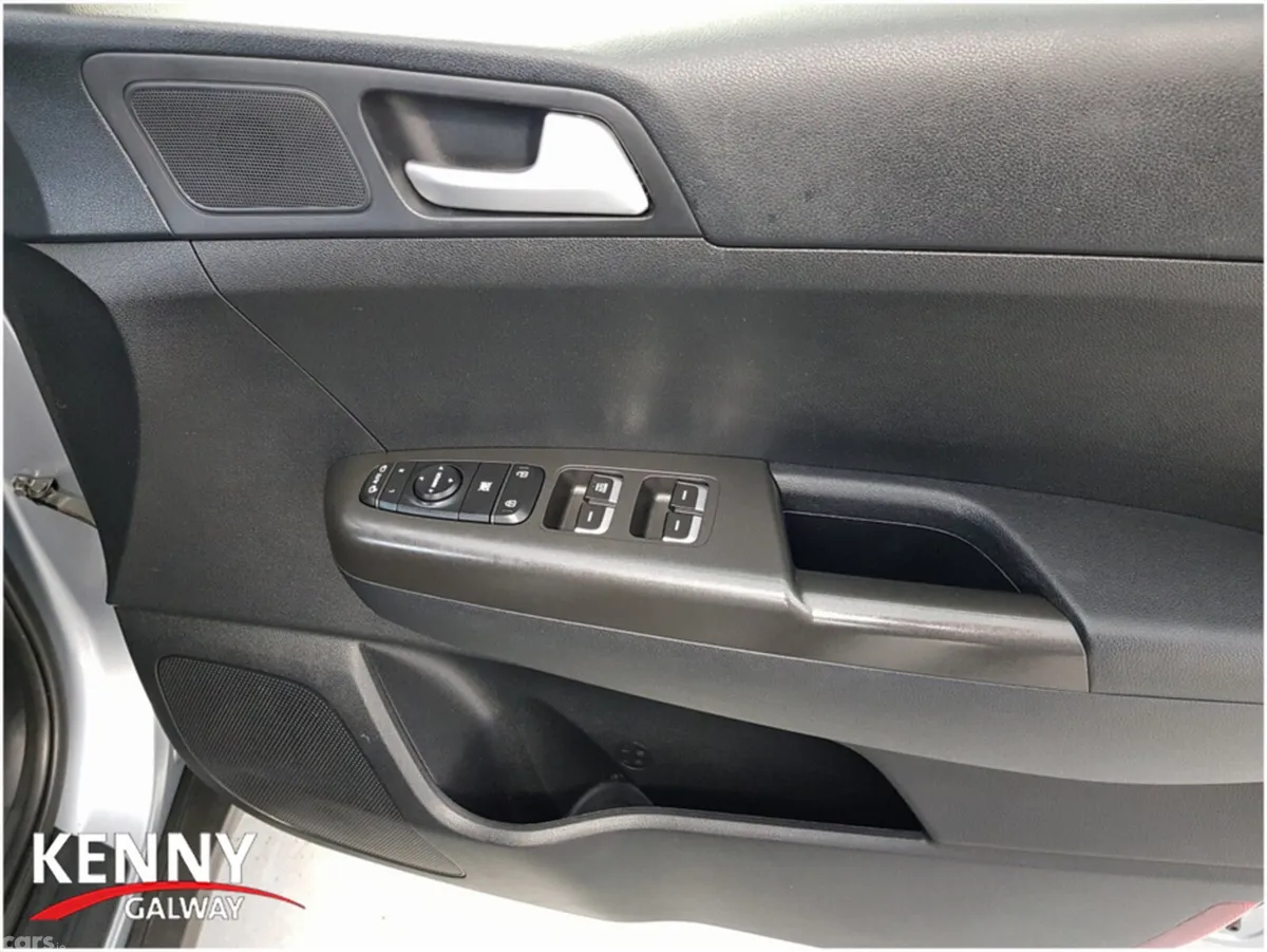 Kia Sportage MPV, Diesel, 2019, Grey