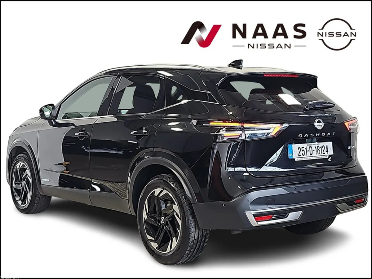 Nissan Qashqai MPV, Petrol Hybrid, 2025, Black