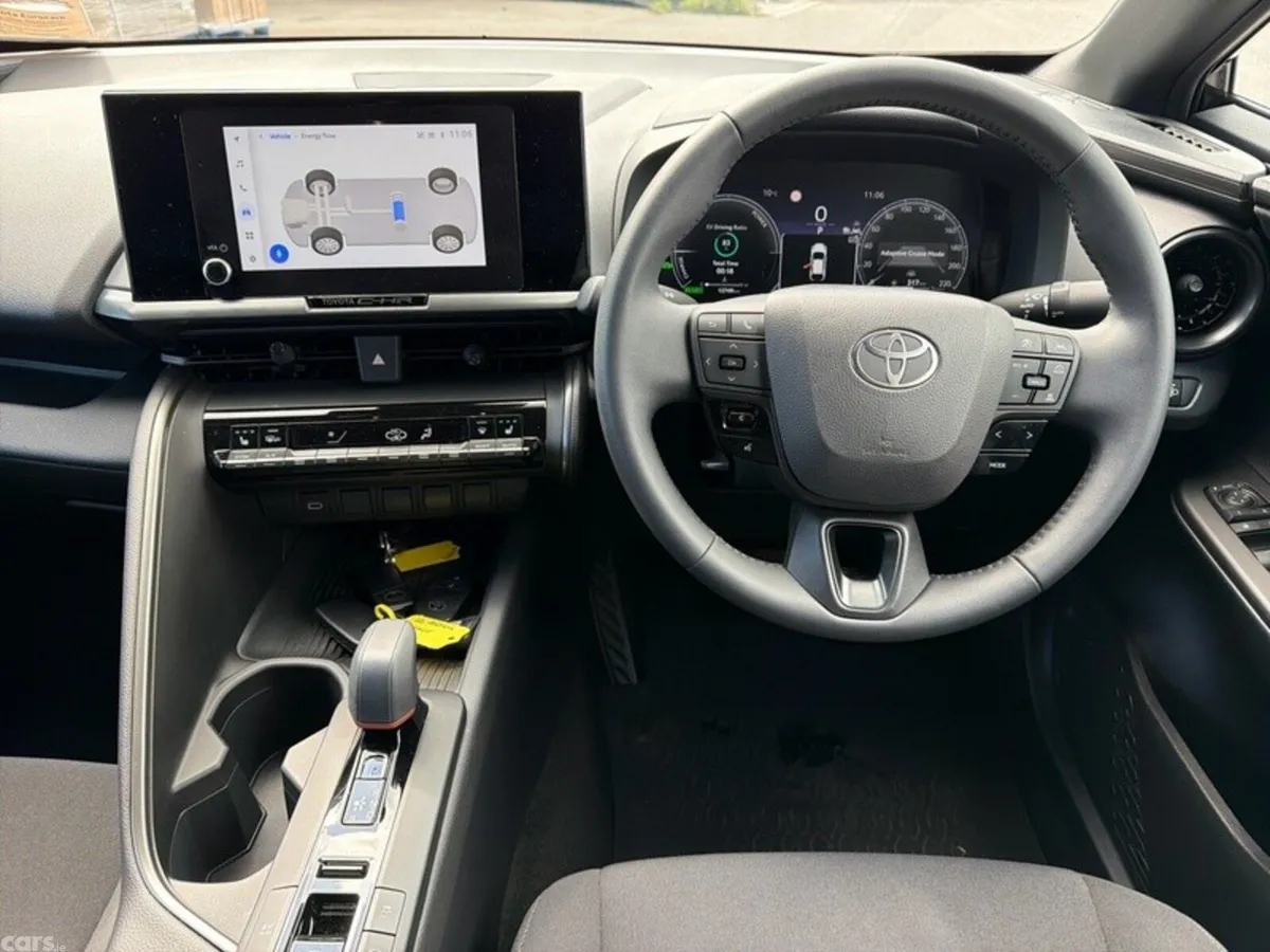 Toyota C-HR SUV, Petrol Hybrid, 2024, Black