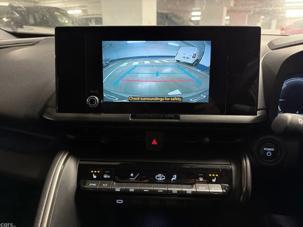 Toyota C-HR SUV, Petrol Hybrid, 2025, Silver