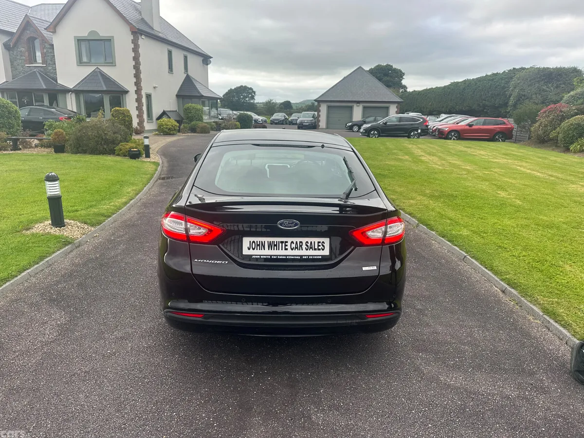 Ford Mondeo Hatchback, Diesel, 2016, Black