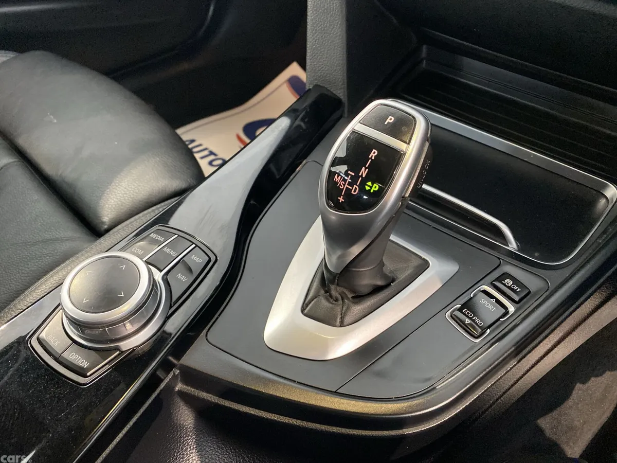 BMW 3-Series Saloon, Diesel, 2018, Blue